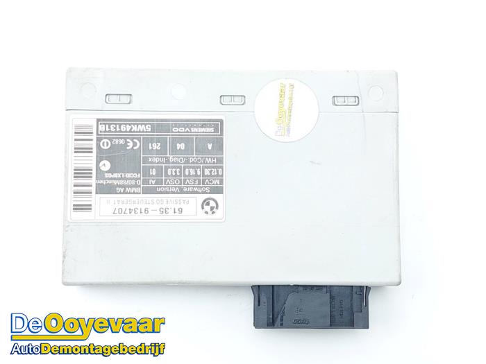Używane Modul keyless vehicle BMW X6M (E71/72) 4.4i V8 Turbo 32V Cena € 49,99 Procedura marży oferowane przez Autodemontagebedrijf De Ooyevaar