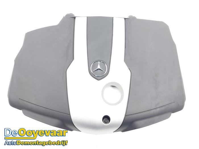Used Engine cover Mercedes GLE (W166) 250d 2.0 Price € 79,99 Margin scheme offered by Autodemontagebedrijf De Ooyevaar