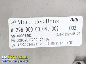 Frontscheibenanzeige van een Mercedes-Benz EQS (X296) 450+ 108/118 kWh 2023