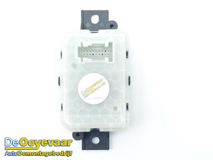 Gebrauchte Telefon Modul Mercedes EQS (X296) 450+ 108/118 kWh Preis € 59,99 Margenregelung angeboten von Autodemontagebedrijf De Ooyevaar