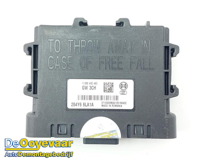 Używane Modul gateway Renault Twingo III (AH) 1.0 SCe 75 12V Cena € 49,99 Procedura marży oferowane przez Autodemontagebedrijf De Ooyevaar