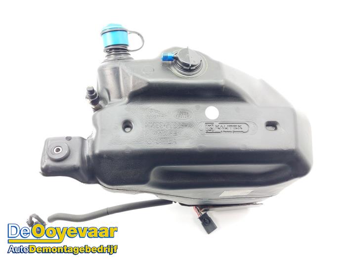 Gebrauchte Adblue Tank Landrover Velar Preis € 249,99 Margenregelung angeboten von Autodemontagebedrijf De Ooyevaar
