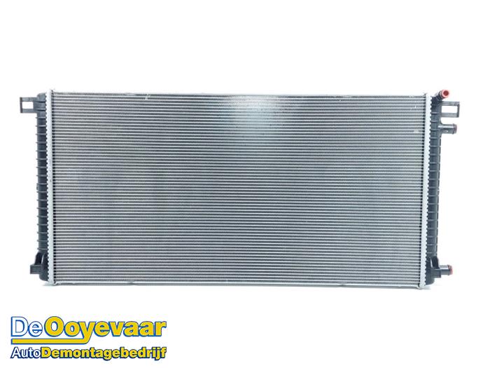Usagé Radiateur Audi Q8 E-tron (GEG) 50 Quattro 95 kWh Prix € 109,99 Règlement à la marge proposé par Autodemontagebedrijf De Ooyevaar