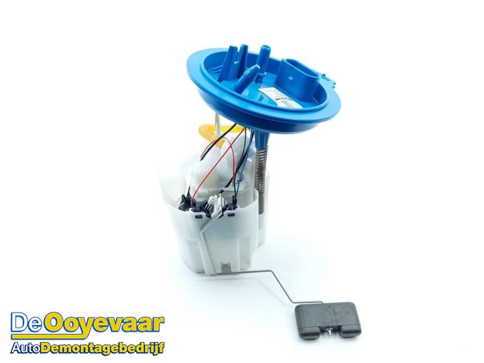 Usagé Pompe à carburant Audi A3 Sportback (8YA) 1.5 35 TFSI 16V Mild Hybrid Prix € 25,00 Règlement à la marge proposé par Autodemontagebedrijf De Ooyevaar