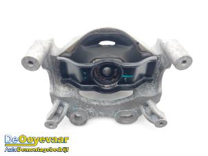 Engine mount from a Dacia Spring 45 2023