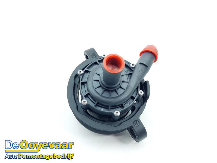 Begagnade Extra vattenpump Polestar Polestar 2 69/70kWh Single Standard Range Pris € 99,99 Marginaltabell erbjuds av Autodemontagebedrijf De Ooyevaar