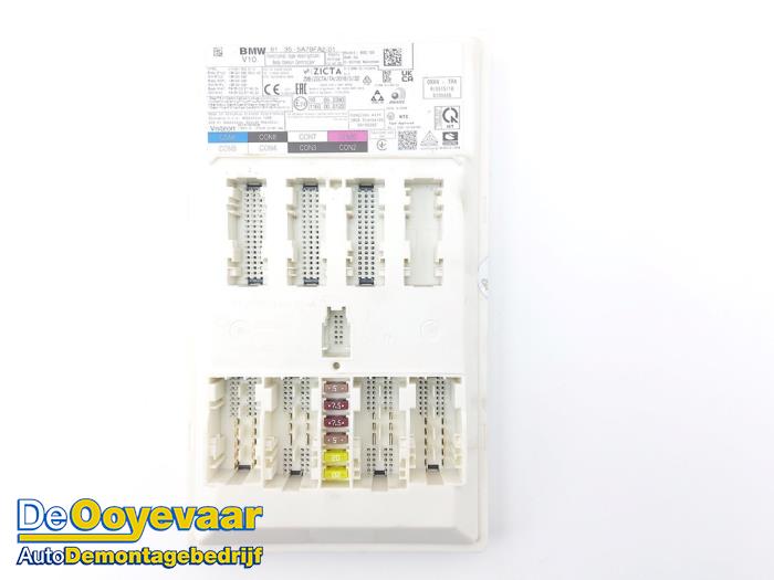 Used Body control computer BMW 3 serie (G20) 330e xDrive 2.0 TwinPower Turbo 16V Price € 299,99 Margin scheme offered by Autodemontagebedrijf De Ooyevaar