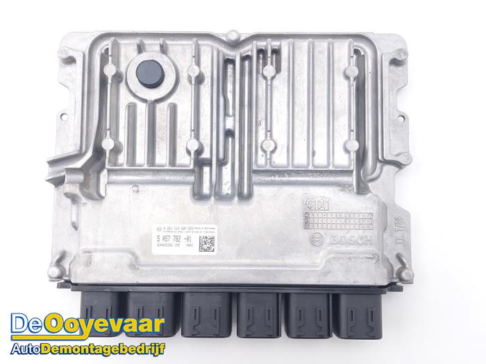 Used Engine management computer BMW 3 serie (G20) 330e xDrive 2.0 TwinPower Turbo 16V Price € 499,99 Margin scheme offered by Autodemontagebedrijf De Ooyevaar