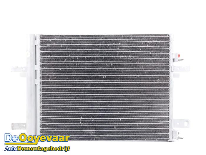 Gebrauchte Klima Kondensor Peugeot 308 (L3/L8/LB/LH/LP) 1.2 12V e-THP PureTech 110 Preis € 49,99 Margenregelung angeboten von Autodemontagebedrijf De Ooyevaar