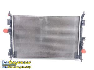 Usagé Radiateur Peugeot 308 (L3/L8/LB/LH/LP) 1.2 12V e-THP PureTech 110 Prix € 15,00 Règlement à la marge proposé par Autodemontagebedrijf De Ooyevaar
