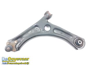 Usados Brazo portante izquierda delante Volkswagen Caddy IV 2.0 TDI 102 Precio € 29,99 Norma de margen ofrecido por Autodemontagebedrijf De Ooyevaar