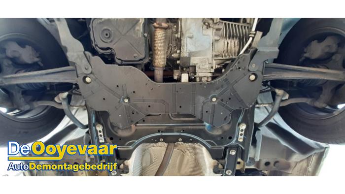 Usados Subchasis Opel Vivaro 1.5 CDTI 102 Precio € 149,99 Norma de margen ofrecido por Autodemontagebedrijf De Ooyevaar