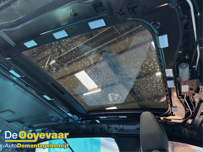 Używane Dach panoramiczny Peugeot 408 1.6 16V HYbrid 225 Cena € 649,99 Procedura marży oferowane przez Autodemontagebedrijf De Ooyevaar