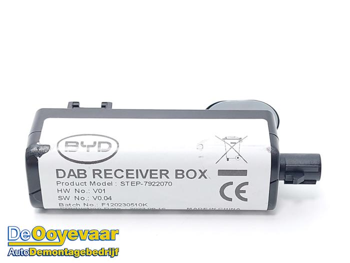 Używane Modul DAB BYD Atto 3 60 kWh Cena € 175,00 Procedura marży oferowane przez Autodemontagebedrijf De Ooyevaar