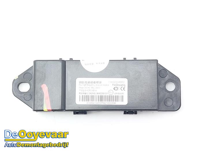 Używane Keyless Entry-Antena BYD Atto 3 60 kWh Cena € 35,00 Procedura marży oferowane przez Autodemontagebedrijf De Ooyevaar