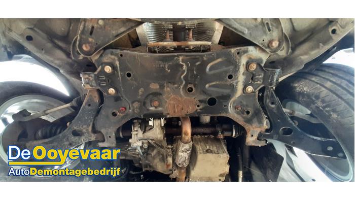 Begagnade Underram Ford C-Max (DXA) 1.0 Ti-VCT EcoBoost 12V 125 Pris € 59,99 Marginaltabell erbjuds av Autodemontagebedrijf De Ooyevaar