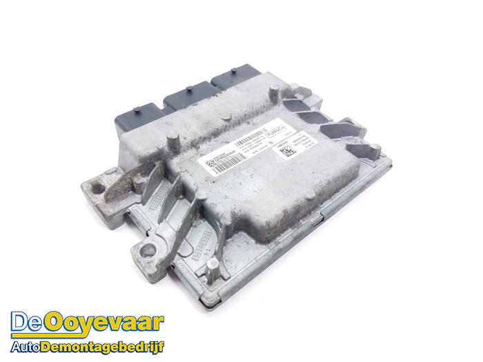 Used Engine management computer Ford C-Max (DXA) 2.0 16V Energi Price € 99,99 Margin scheme offered by Autodemontagebedrijf De Ooyevaar