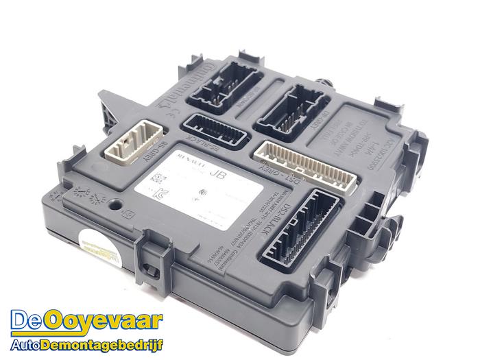 Used Body control computer Renault Zoé (AG) R135 Price € 79,99 Margin scheme offered by Autodemontagebedrijf De Ooyevaar