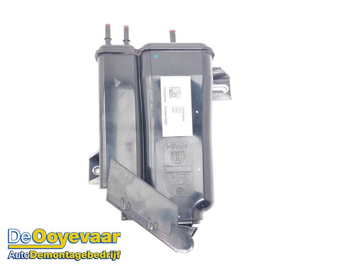 Begagnade Kolfilter Jeep Compass II (MP) 1.4 Multi Air2 16V Pris € 39,99 Marginaltabell erbjuds av Autodemontagebedrijf De Ooyevaar