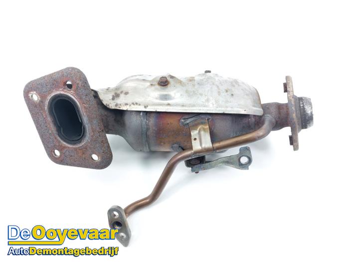 Usagé Catalyseur Peugeot 108 1.0 12V Prix € 149,99 Règlement à la marge proposé par Autodemontagebedrijf De Ooyevaar