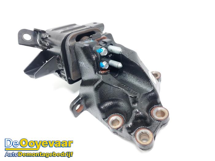 Used Engine mount Kia Stonic (YB) 1.0i T-GDi 12V Eco-Dynamics+ Price € 19,99 Margin scheme offered by Autodemontagebedrijf De Ooyevaar