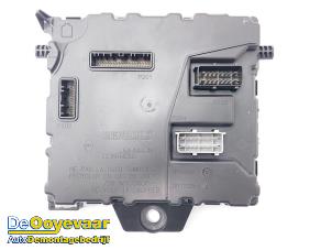 Begagnade Dator , karosskontroll (BCM) Renault Master III (ML) 2.3 dCi 145 16V Pris € 59,99 Marginaltabell erbjuds av Autodemontagebedrijf De Ooyevaar