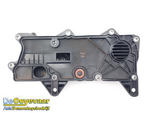 Ventildeckel van een Volvo V40 (MV) 1.5 T2 16V Geartronic 2018
