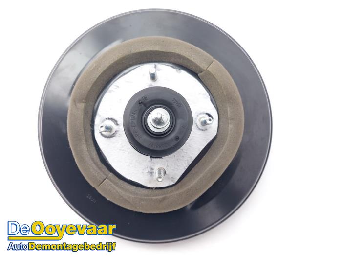 Usagé Servo frein Opel Corsa F (UB/UH/UP) 1.2 Turbo 12V 100 Prix € 29,99 Règlement à la marge proposé par Autodemontagebedrijf De Ooyevaar