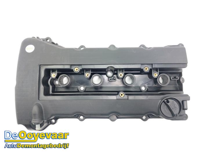 Gebrauchte Ventildeckel Mitsubishi Outlander (GF/GG) 2.0 16V PHEV 4x4 Preis € 45,00 Margenregelung angeboten von Autodemontagebedrijf De Ooyevaar