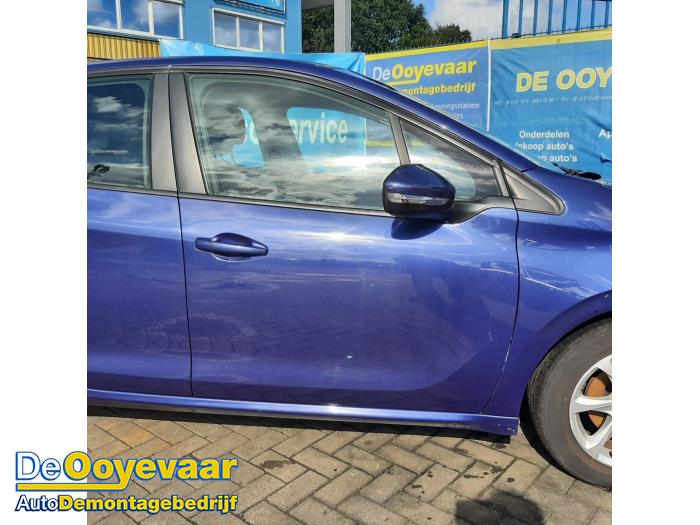 Framdörr, 4-dörrars, höger från en Peugeot 208 I (CA/CC/CK/CL) 1.4 16V 2012