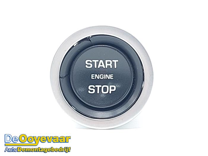 Usagé Commande start/stop Landrover Range Rover Sport (LW) 3.0 SDV6 Prix € 15,00 Règlement à la marge proposé par Autodemontagebedrijf De Ooyevaar