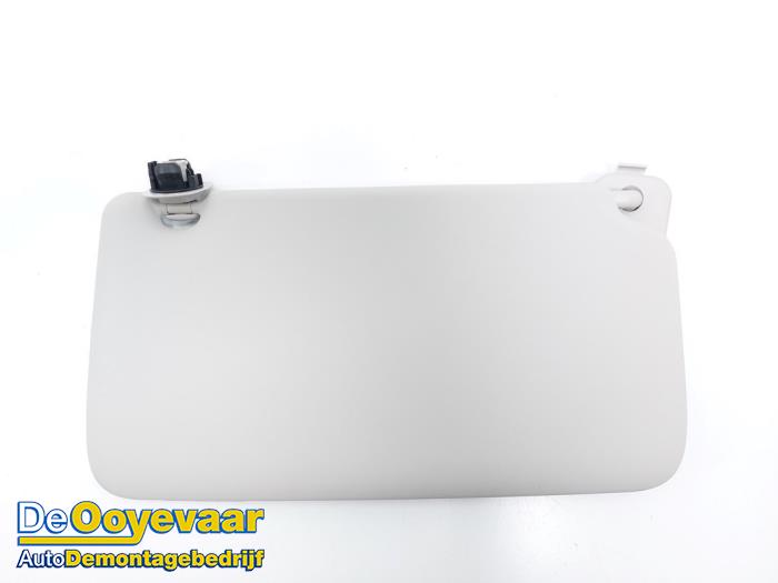 Begagnade Solskydd Renault Express 1.5 dCi 95 Pris € 9,99 Marginaltabell erbjuds av Autodemontagebedrijf De Ooyevaar