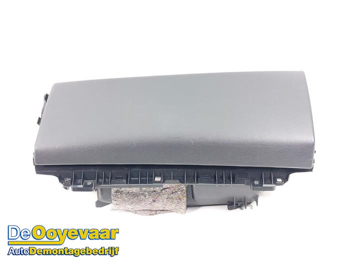 Begagnade Handskfack Landrover Range Rover Sport (LW) 3.0 SDV6 Pris € 89,99 Marginaltabell erbjuds av Autodemontagebedrijf De Ooyevaar