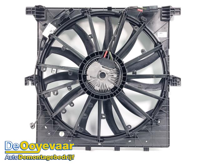 Używane Wentylator Landrover Range Rover Sport (L1) 3.0 V6 P460e Cena € 499,99 Procedura marży oferowane przez Autodemontagebedrijf De Ooyevaar