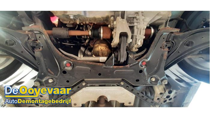 Usagé Faux châssis Ford Fiesta 7 1.0 EcoBoost 12V Prix € 139,99 Règlement à la marge proposé par Autodemontagebedrijf De Ooyevaar