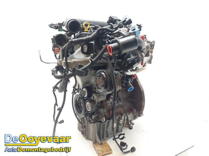 Używane Silnik Ford Focus 3 Wagon 1.0 Ti-VCT EcoBoost 12V 100 Cena € 1.999,99 Procedura marży oferowane przez Autodemontagebedrijf De Ooyevaar