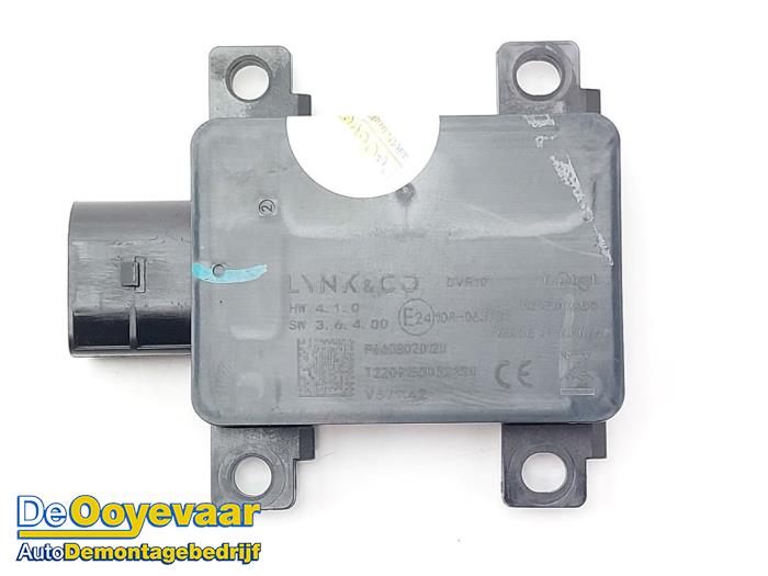 Begagnade Dödvinkelsensor Lynk &amp; Co 01 1.5 PHEV Pris € 199,99 Marginaltabell erbjuds av Autodemontagebedrijf De Ooyevaar