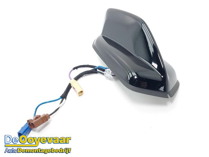 Używane Antena Lynk &amp; Co 01 1.5 PHEV Cena € 69,99 Procedura marży oferowane przez Autodemontagebedrijf De Ooyevaar