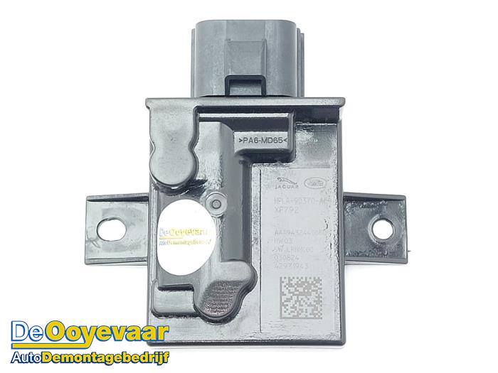 Usagé Module pompe carburant Landrover Range Rover Sport (L1) 3.0 V6 P460e Prix € 99,99 Règlement à la marge proposé par Autodemontagebedrijf De Ooyevaar