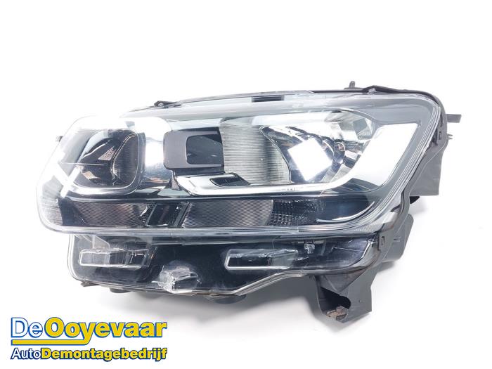Używane Reflektor lewy Citroen Berlingo 1.6 BlueHDI 75 Cena € 275,00 Procedura marży oferowane przez Autodemontagebedrijf De Ooyevaar