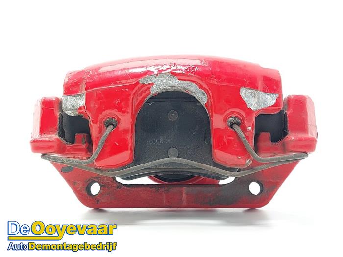 Gebrauchte Bremszange rechts hinten Ford Focus 3 1.0 Ti-VCT EcoBoost 12V 125 Preis € 39,99 Margenregelung angeboten von Autodemontagebedrijf De Ooyevaar