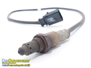 Lambda probe from a Volkswagen Polo VI (AW1) 1.0 MPI 12V 2019