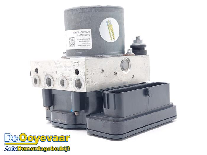 Begagnade ABS-pump Citroen C4 Grand Picasso (3A) 1.2 12V PureTech 130 Pris € 119,99 Marginaltabell erbjuds av Autodemontagebedrijf De Ooyevaar