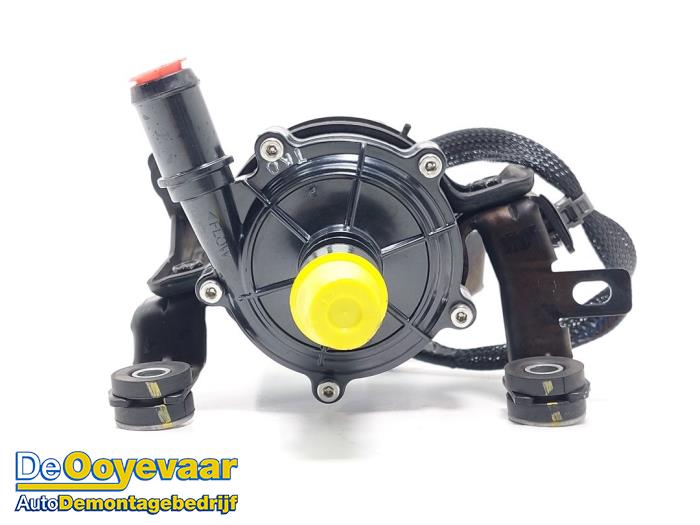 Begagnade Extra vattenpump Kia Niro II (SG2) 1.6 GDI Hybrid Pris € 139,99 Marginaltabell erbjuds av Autodemontagebedrijf De Ooyevaar
