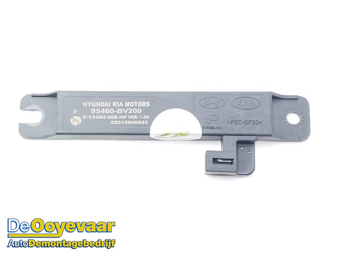 Używane Keyless Entry-Antena Kia Sportage (NQ5E) 1.6 T-GDi Hybrid 16V Cena € 19,99 Procedura marży oferowane przez Autodemontagebedrijf De Ooyevaar