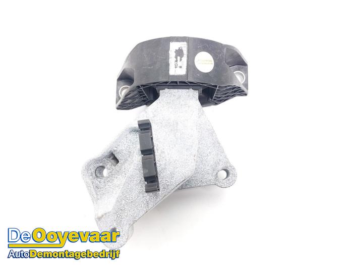 Used Engine mount Renault Clio IV Estate/Grandtour (7R) 0.9 Energy TCE 90 12V Price € 9,99 Margin scheme offered by Autodemontagebedrijf De Ooyevaar