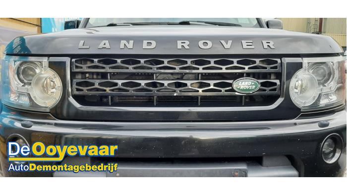 Używane Grill Landrover Discovery IV (LAS) 3.0 SD V6 24V Cena € 175,00 Procedura marży oferowane przez Autodemontagebedrijf De Ooyevaar
