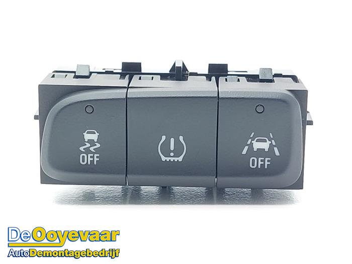 Begagnade Tryckströmvakt Opel Grandland (X) 1.2 Turbo 12V Pris € 15,00 Marginaltabell erbjuds av Autodemontagebedrijf De Ooyevaar
