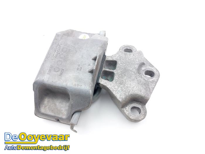 Used Engine mount MAN TGE 2.0 TDI Price € 49,99 Margin scheme offered by Autodemontagebedrijf De Ooyevaar
