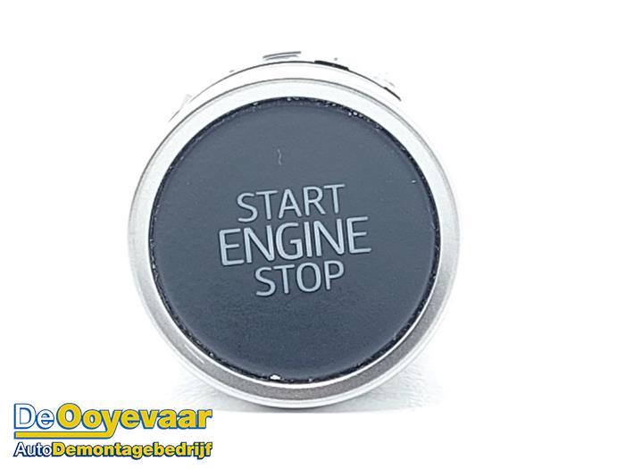 Używane Przelacznik Start/Stop Seat Leon Sportstourer (KLF) 1.5 eTSI 16V Cena € 15,00 Procedura marży oferowane przez Autodemontagebedrijf De Ooyevaar